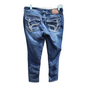 Ariya Jeans Womens Size 11/12 Denim Embroidered Pants Blue Medium wash